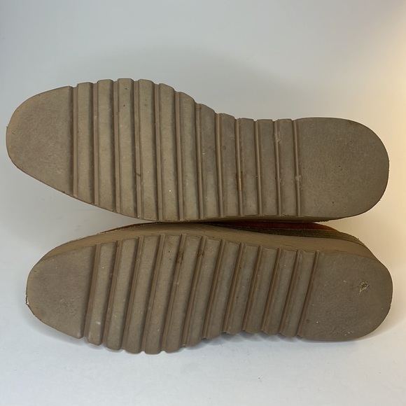 Anthropologie silent D red suede platform boots FLAWED - Picture 11 of 12